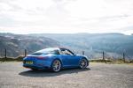 Porsche 911 Targa 4S 2016 года (UK)